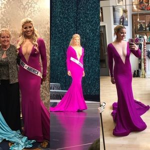 Top 12 Mrs. World pageant dress